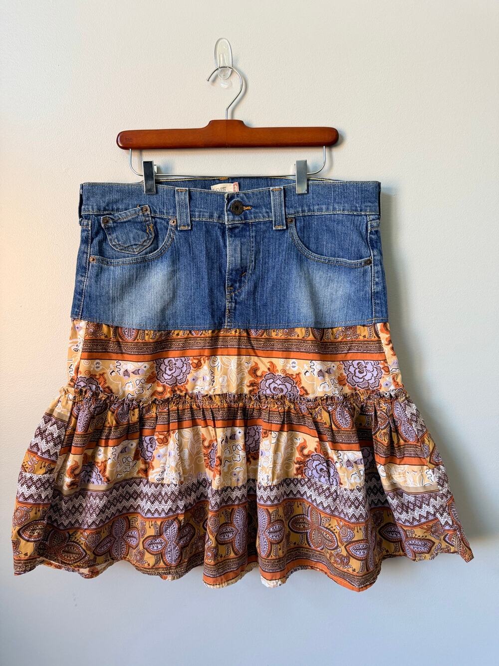 Levi’s Y2K Patchwork Tiered Ruffle Denim Skirt Paisley Floral Shabby Chic Sz 13